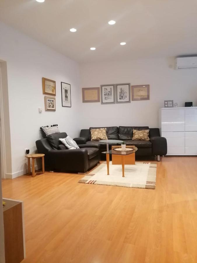 Apartment Pino Zadar Buitenkant foto